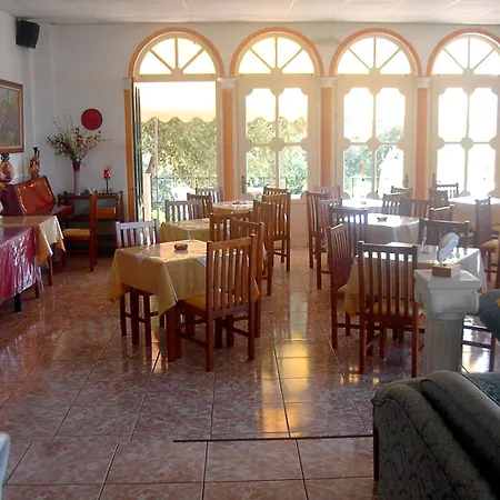 Bay Bed & Breakfast Apraos