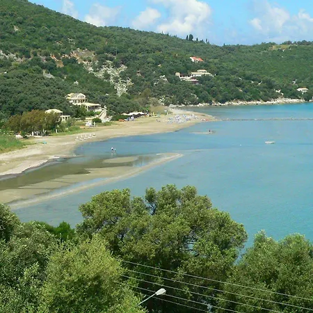 Bed and Breakfast Bay 3*