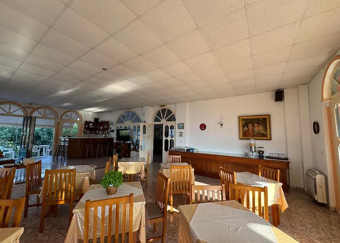 B&B Bay